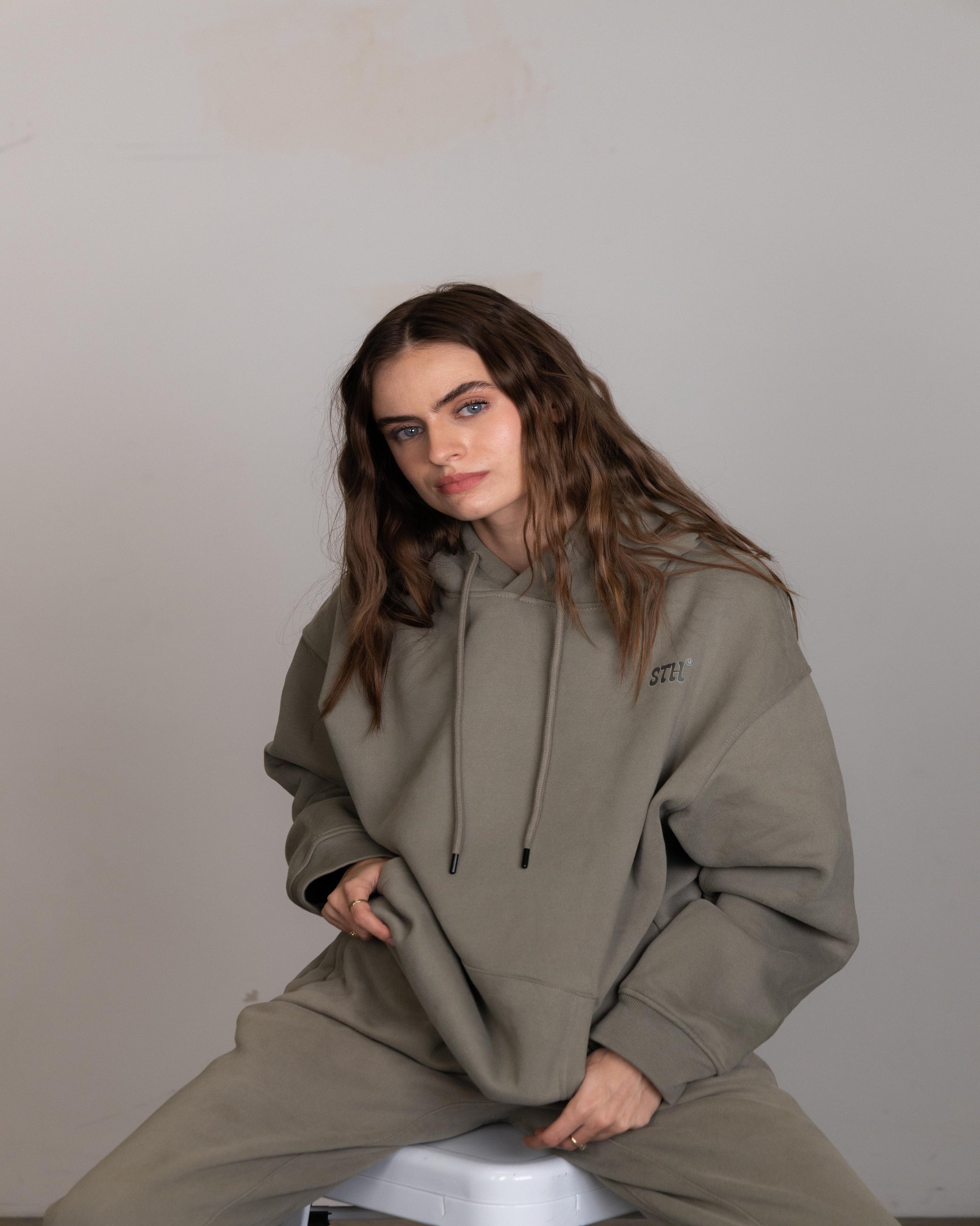 STH fleece hoodie (moss)
