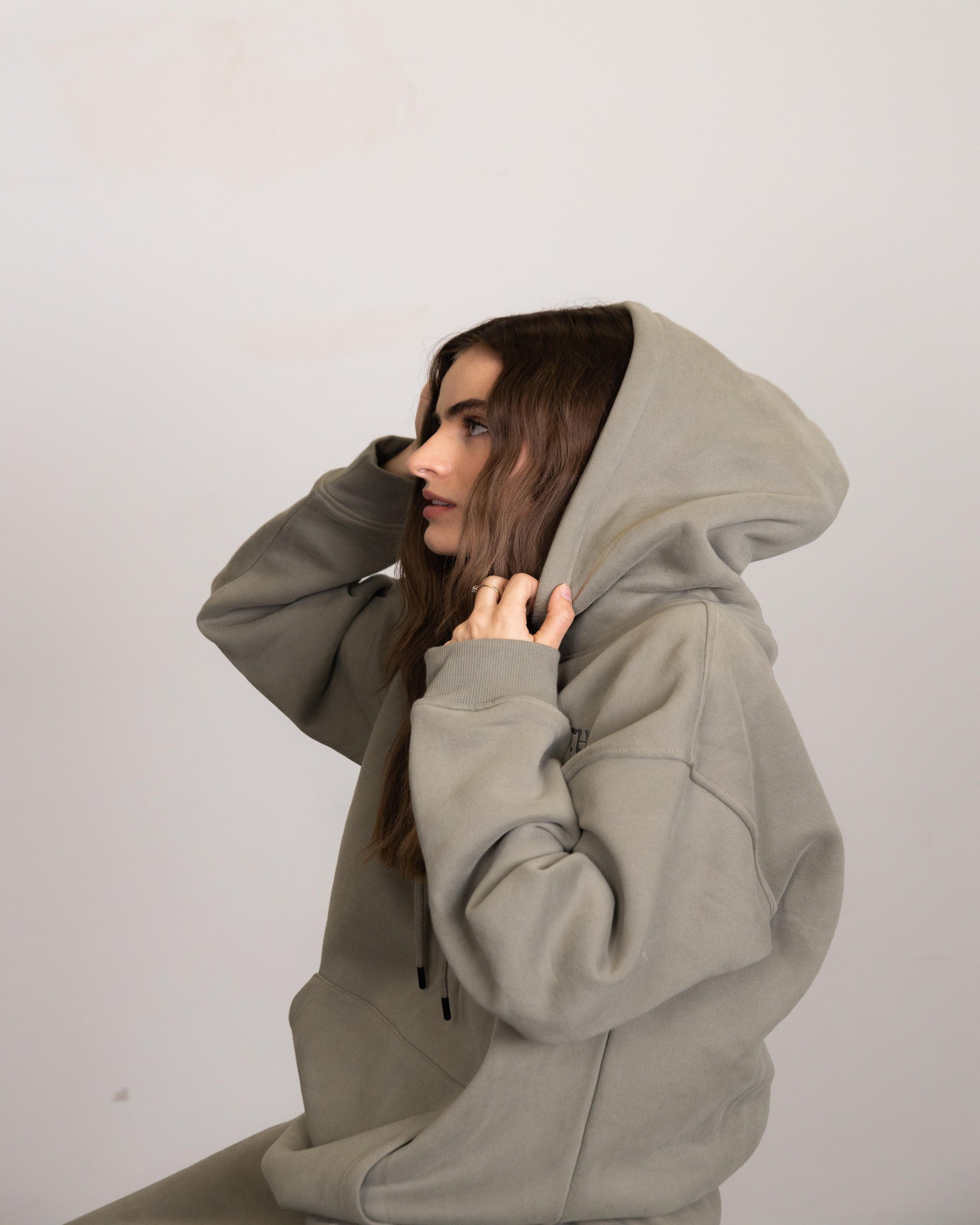 STH fleece hoodie (moss)