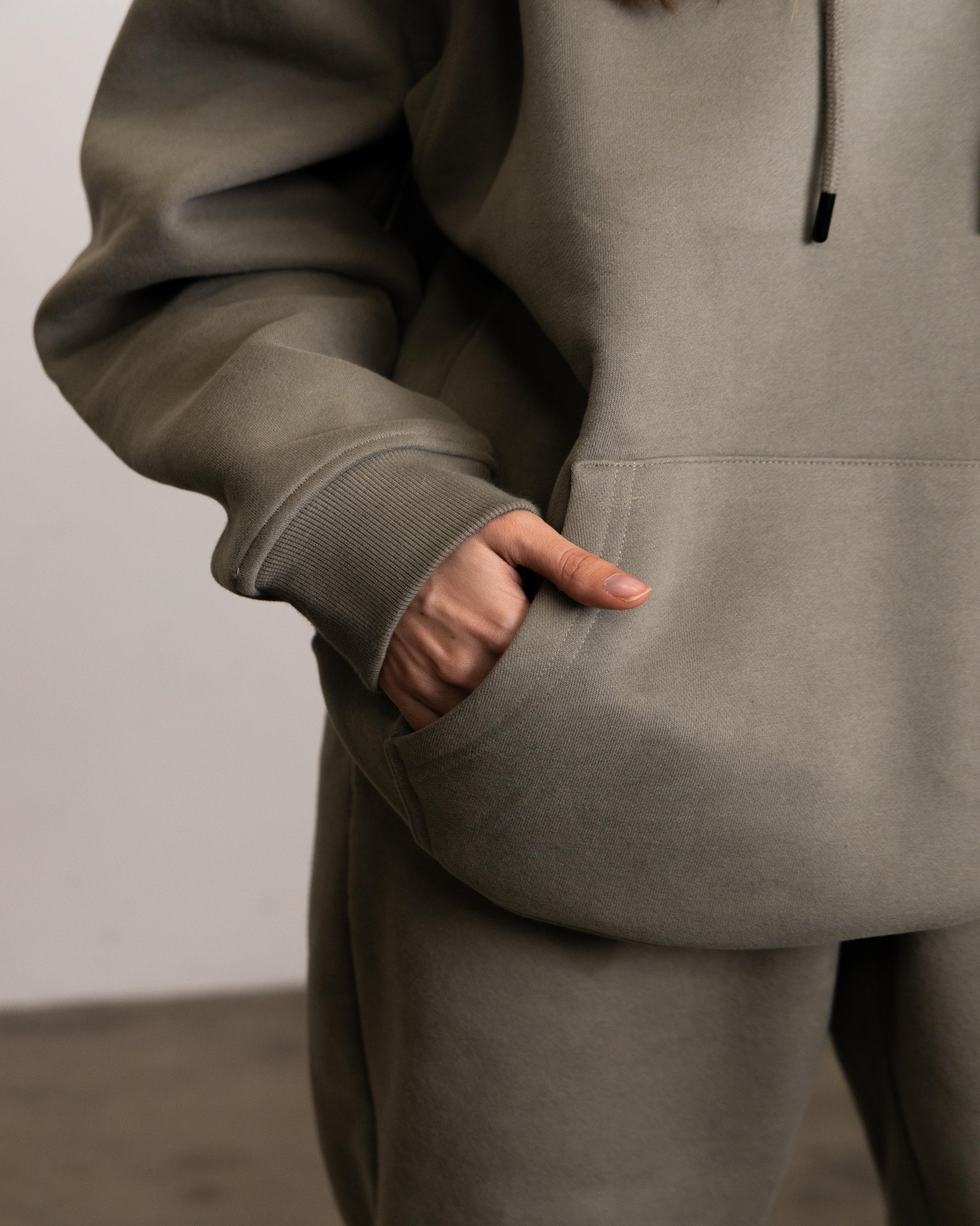 STH fleece hoodie (moss)