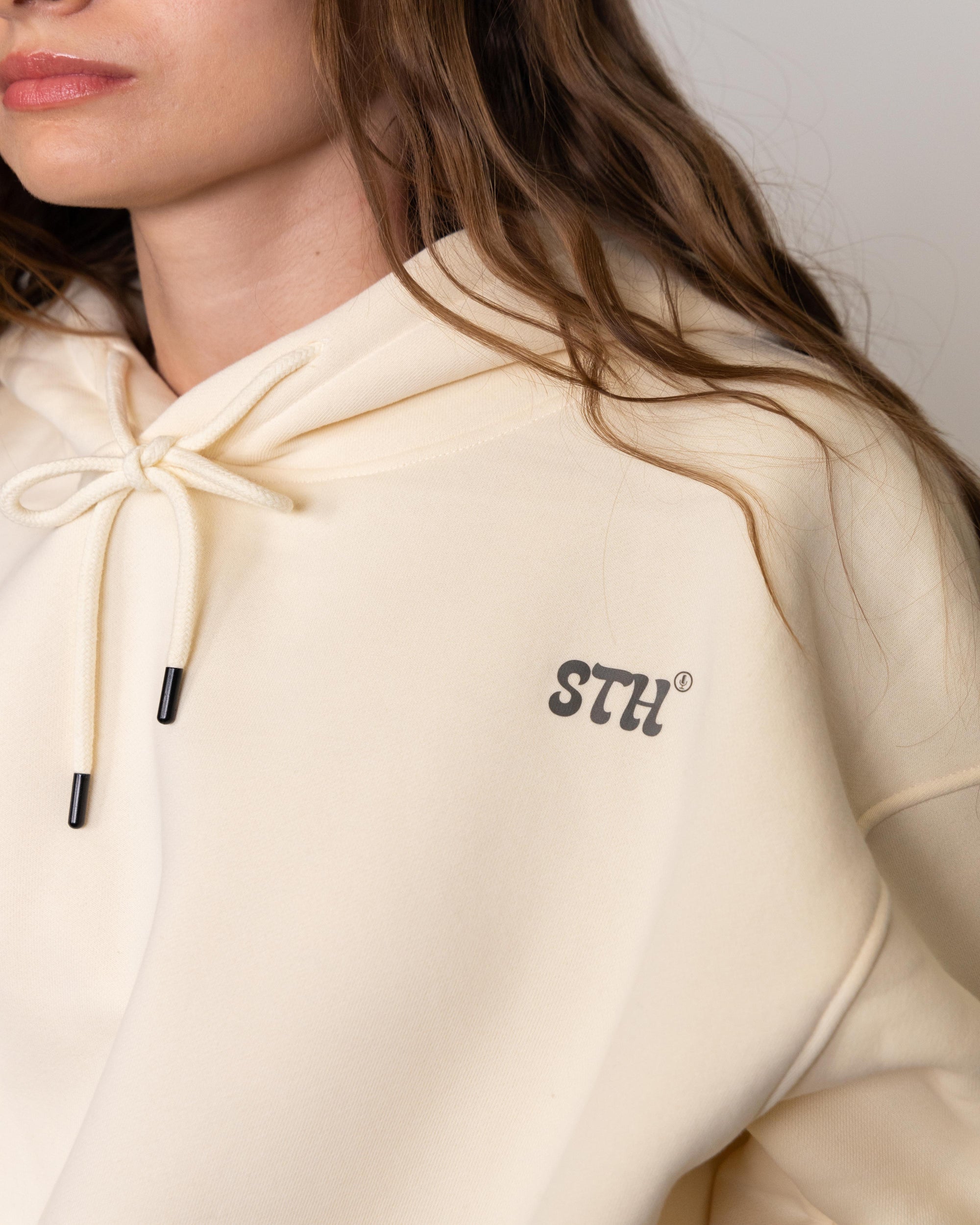 STH fleece hoodie (cream)